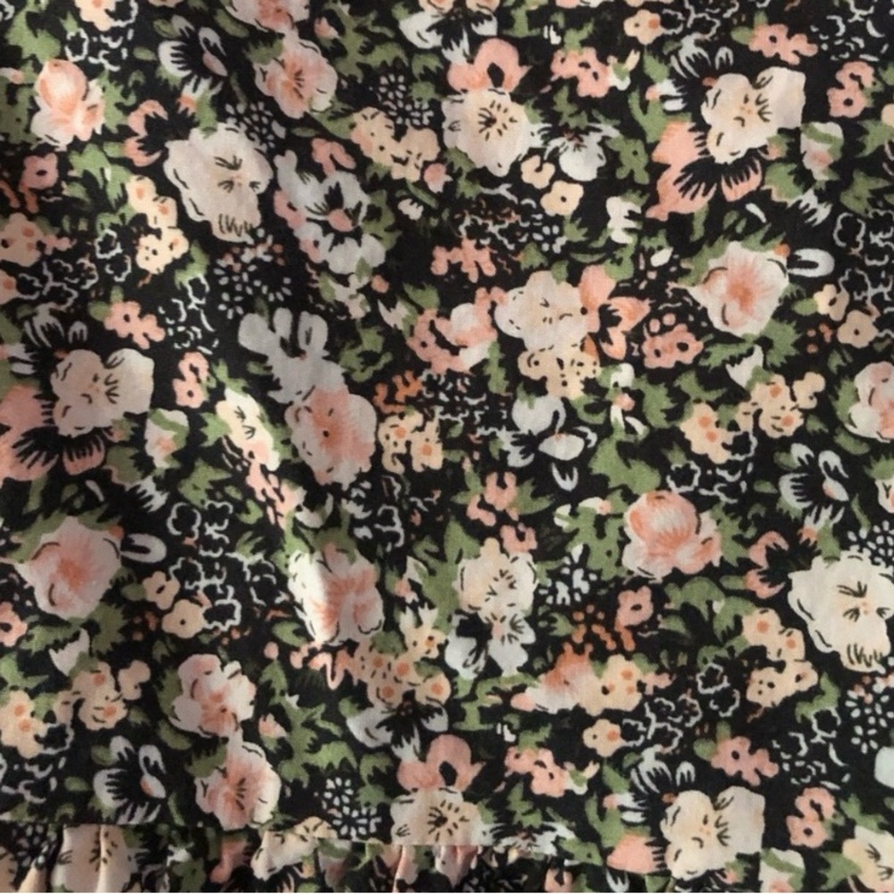 Levi’s Floral Puff Sleeve Dress - Picture 6 of 6